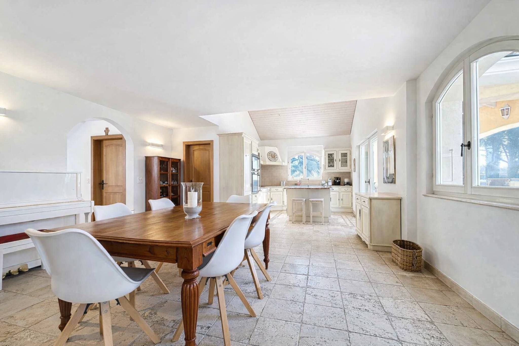 Magnifique villa individuelle de style méridional avec piscine