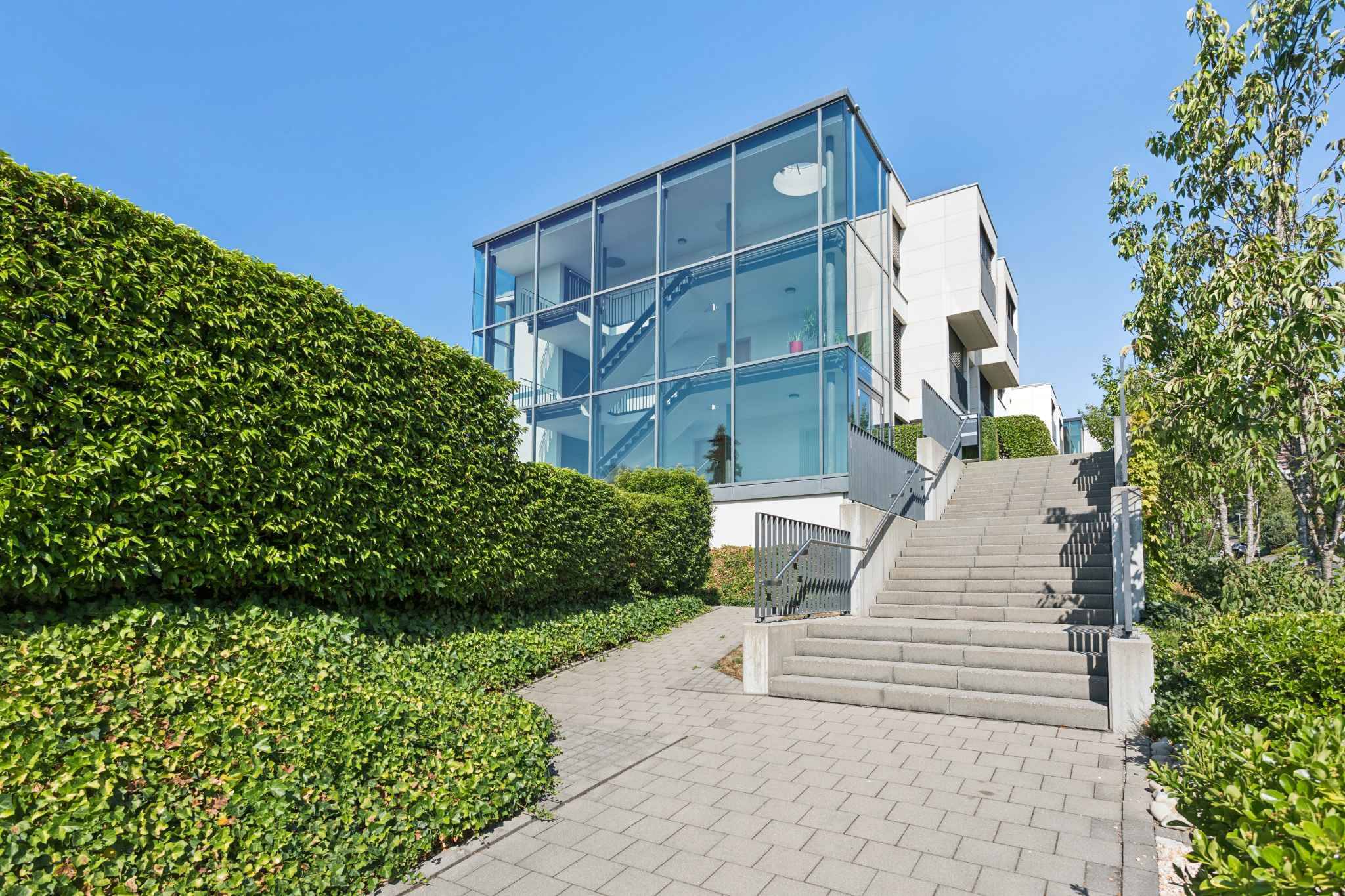 Spacieux appartement contemporain de 5.5 pièces avec vue panoramique