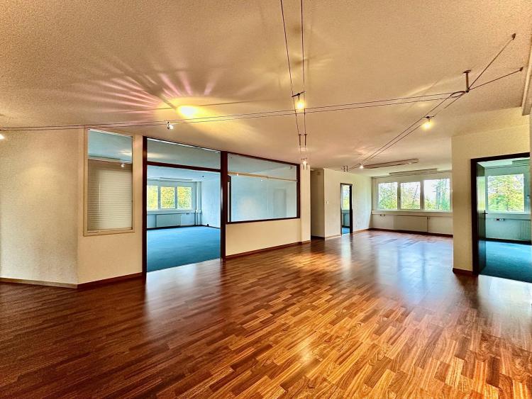 Bureaux, locaux de 151 m2 à louer à Lausanne