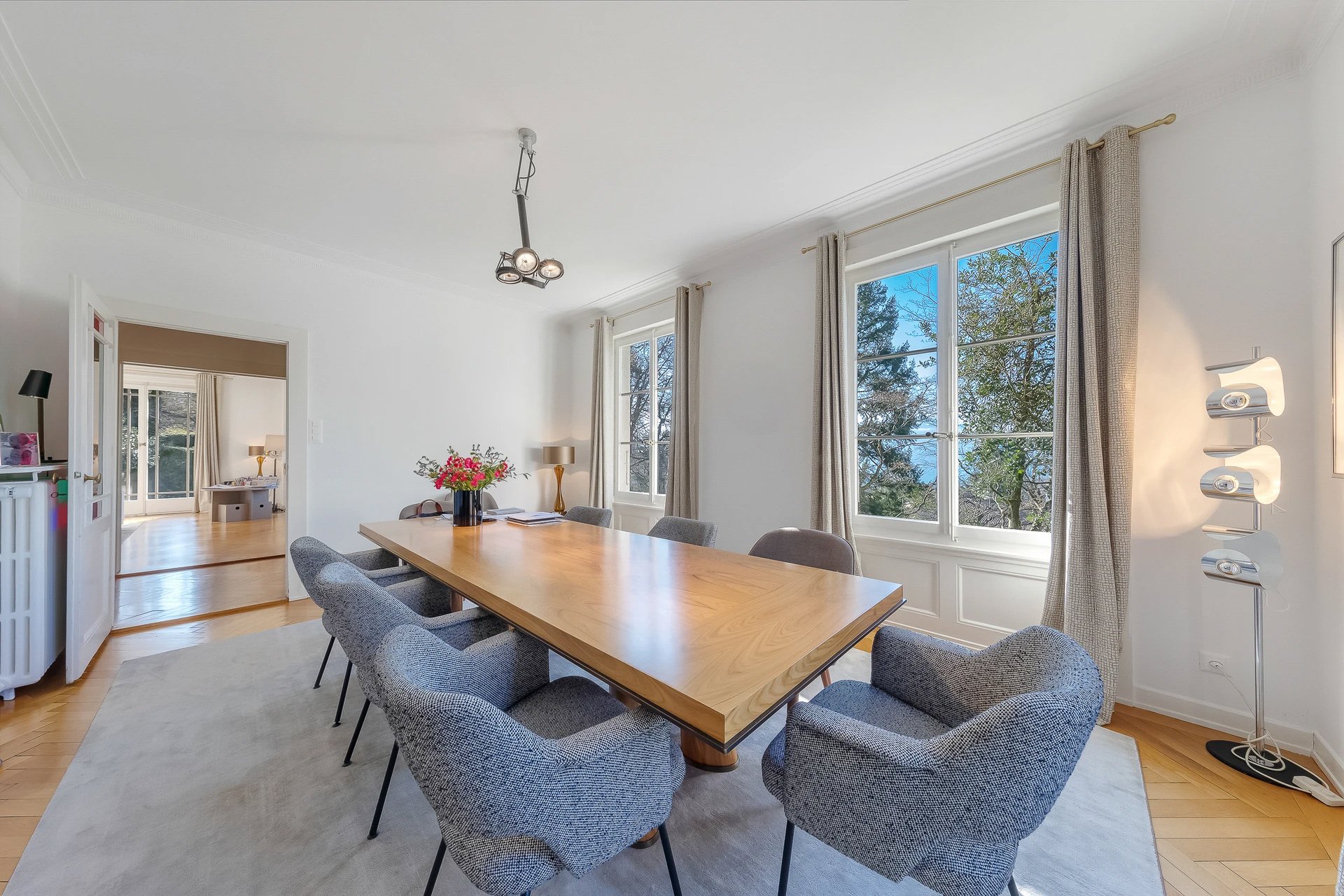 En exclusivité, Magnifique villa individuelle offrant une vue sur le lac Léman et les Alpes