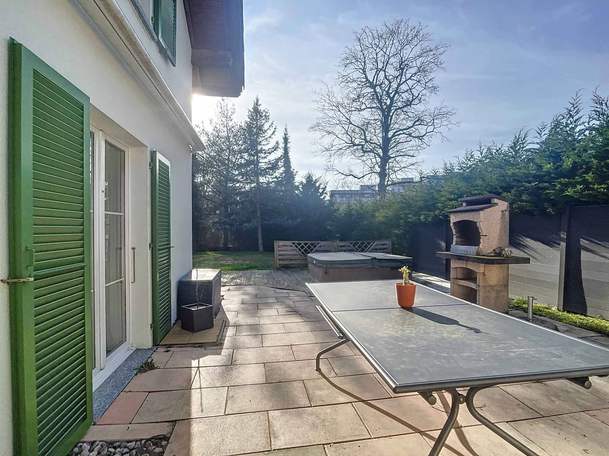 Villa semi-individuelle de 200 m2 