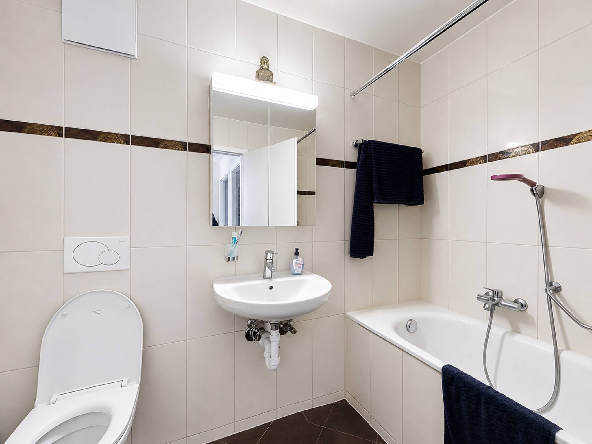 Appartement de 3,5 pièces en rez-de-jardin, vendu loué