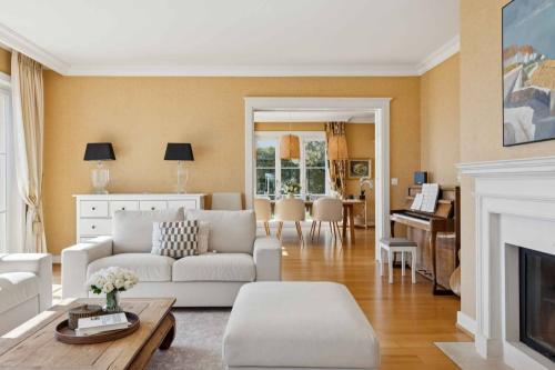 Exclusivité à Lutry – Villa de maître de 420 m2 avec vue lac panoramique