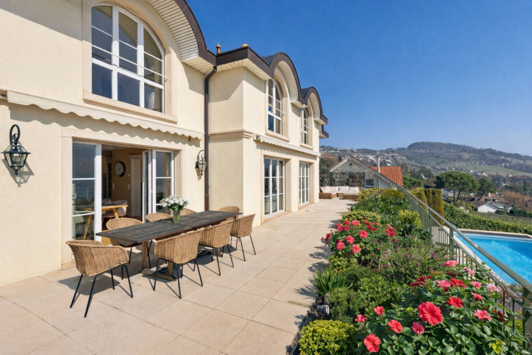 Exclusivité à Lutry – Villa de maître de 420 m2 avec vue lac panoramique