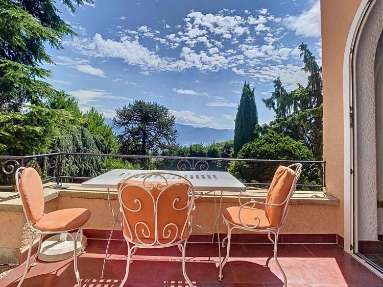 Villa de style Toscan au cœur de Pully