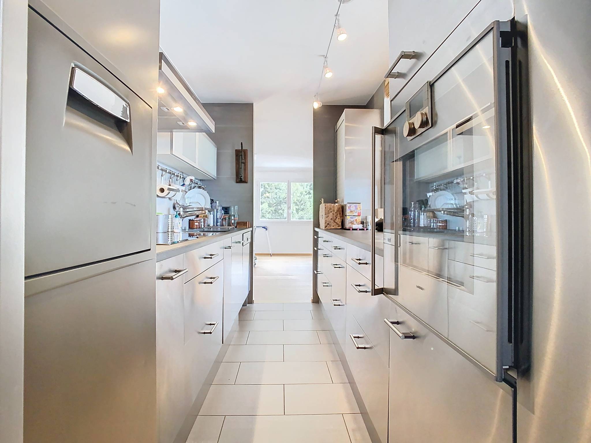 Appartement familial de 5.5pièces à un instant de la cité
