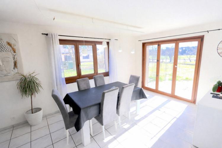 Villa mitoyenne de 5.5 pièces