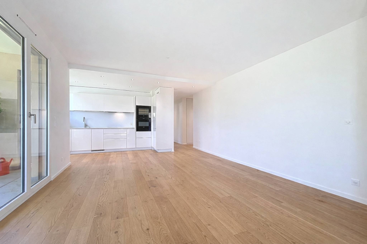 Appartement de standing de 4.5 pièces au cadre sécurisé et verdoyant