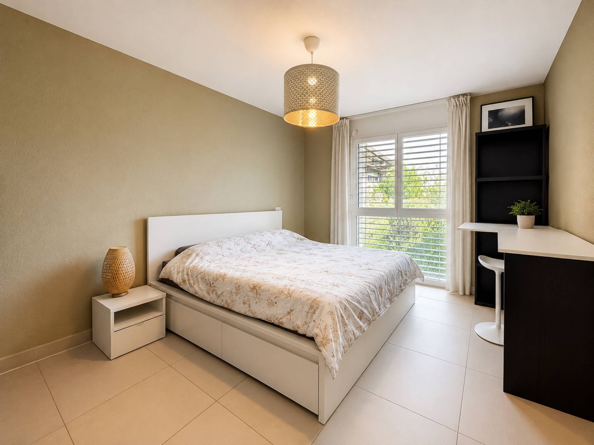 Appartement de 3,5 pièces en rez-de-jardin, vendu loué
