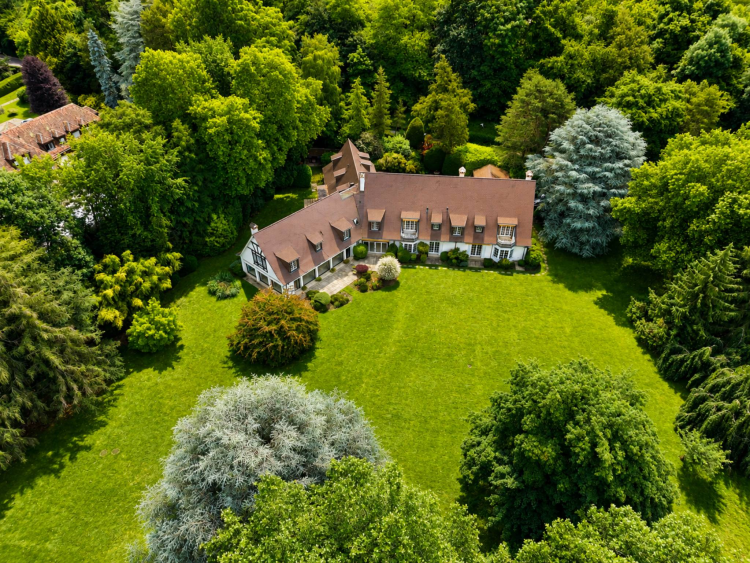Maison de maître d'exception sur un parc de près de 11'000 m²
