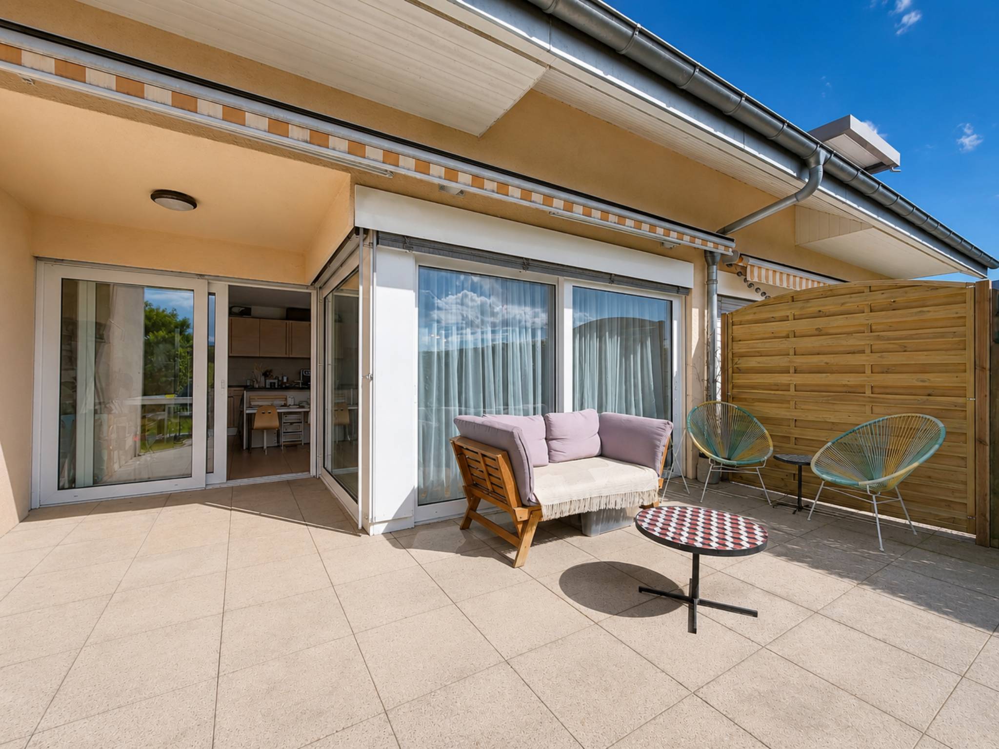 Appartement de 3,5 pièces en rez-de-jardin, vendu loué