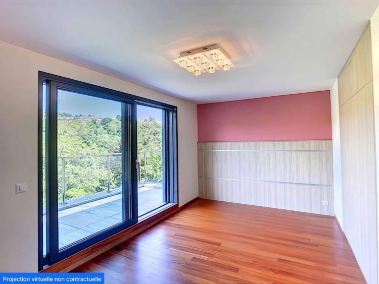 Villa de Maître de plus de 600 m2 avec vue imprenable