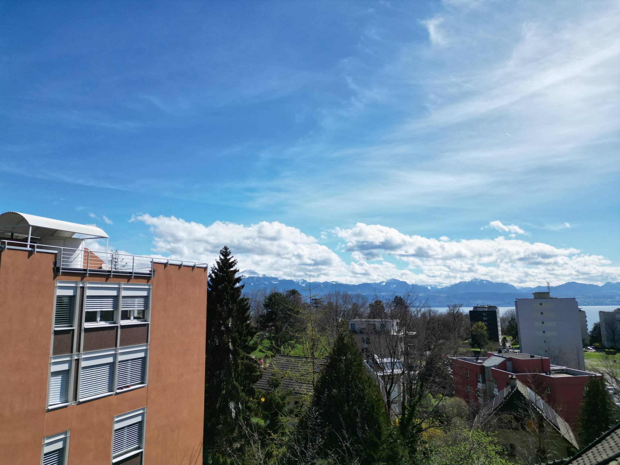 Appartement familial de 5.5pièces à un instant de la cité