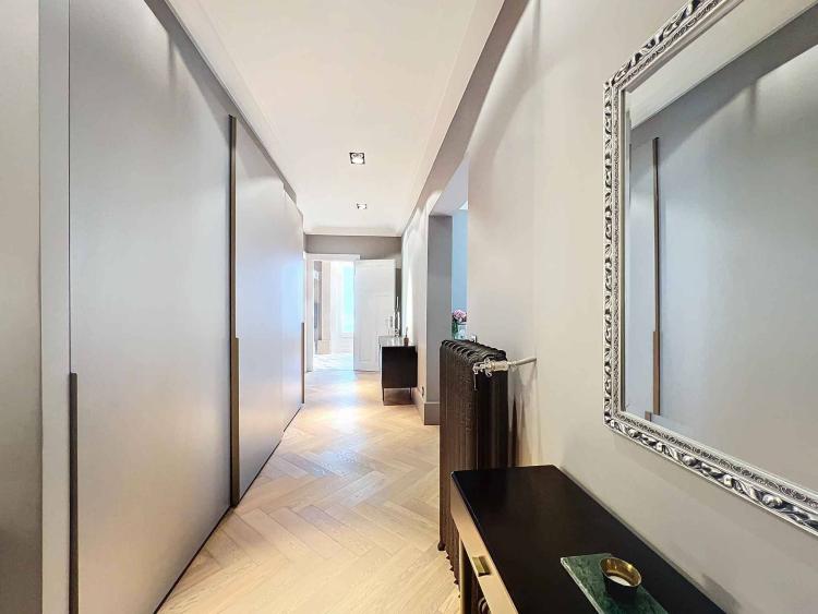Réservé : Magnifique appartement de 4.5 pièces avec cachet 
