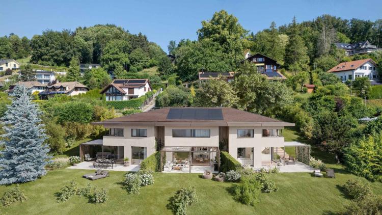 Trois villas de standing sur plans avec vue sur le lac 
Villa A 
