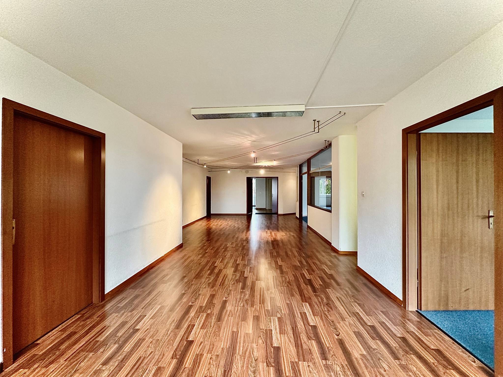 Bureaux, locaux de 175 m2 à louer à Lausanne