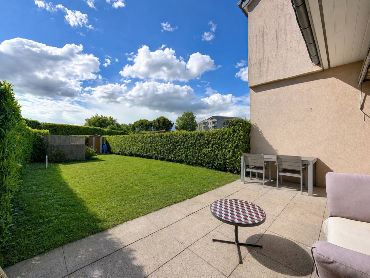 Appartement de 3,5 pièces en rez-de-jardin, vendu loué