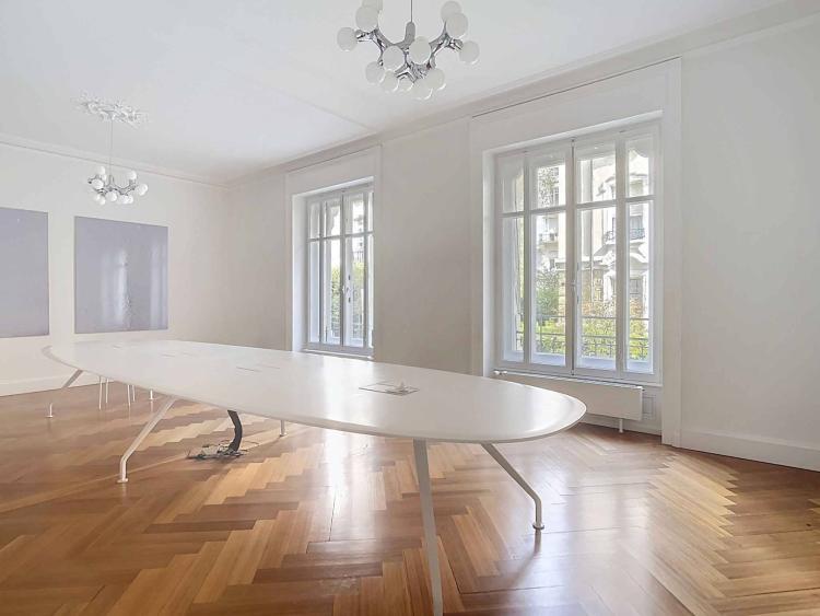Rez-de-jardin de prestige au cœur du quartier de Florimont