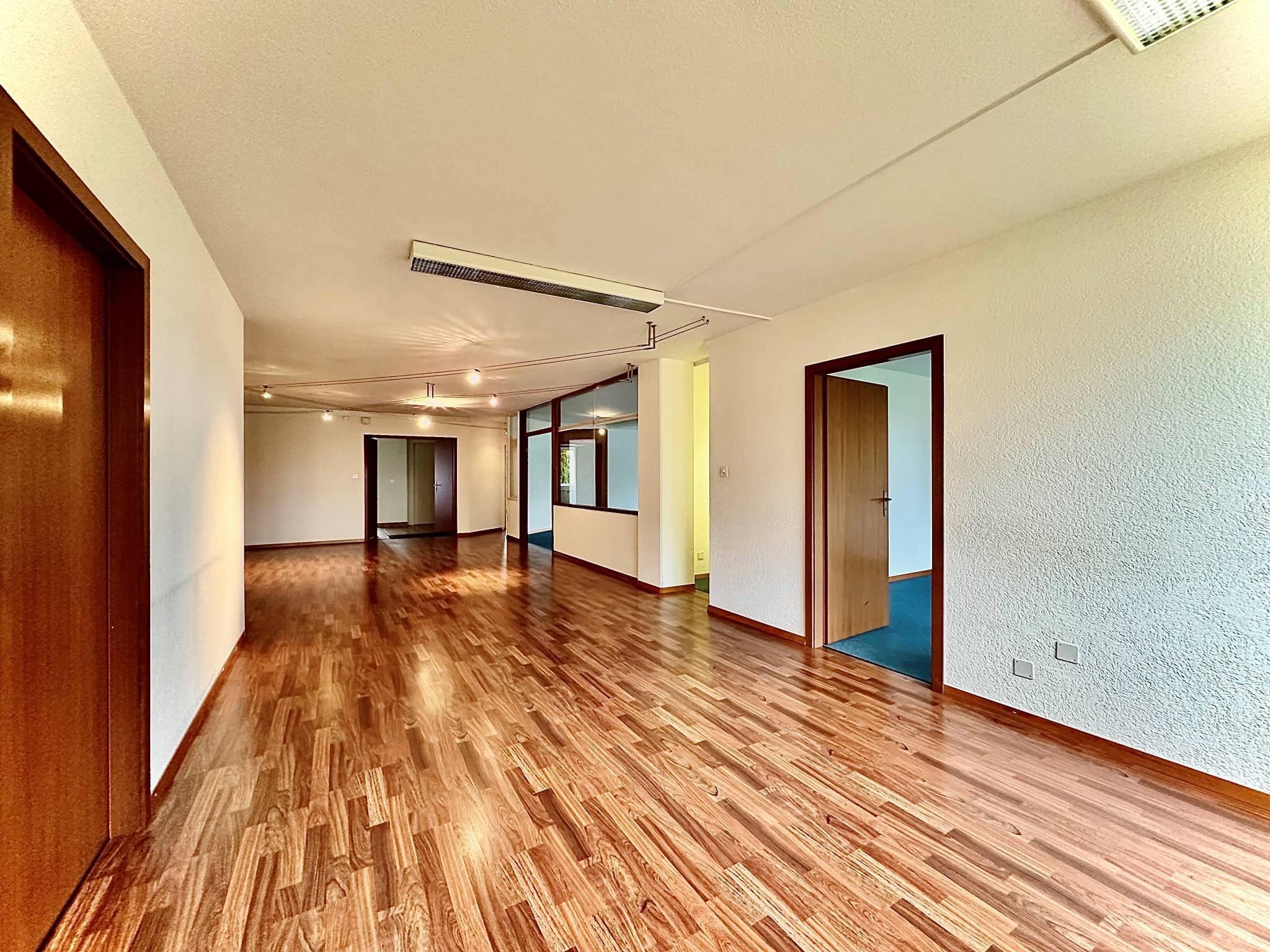 Bureaux, locaux de 151 m2 à louer à Lausanne
