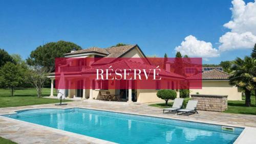 Magnifique villa individuelle de style méridional avec piscine