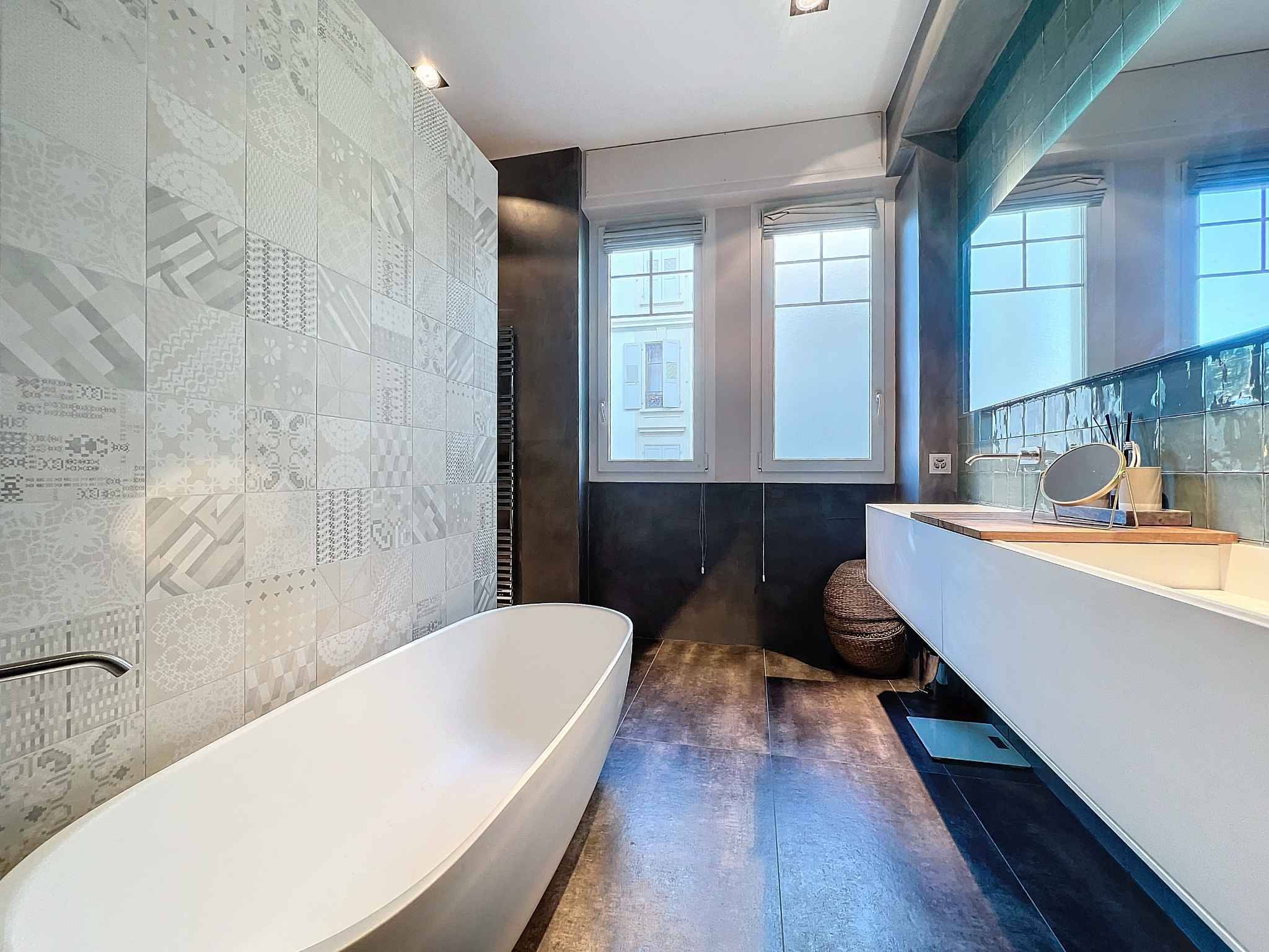 Réservé : Magnifique appartement de 4.5 pièces avec cachet 