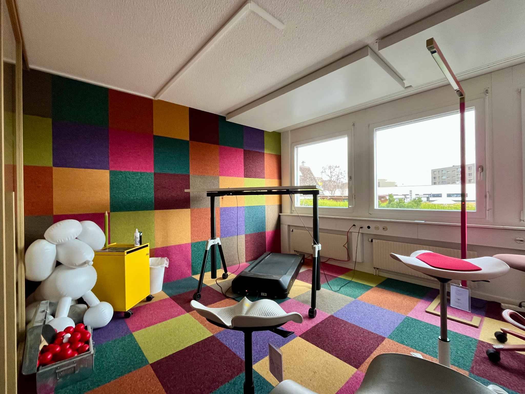 Local commercial, showroom, dépôt de 490 m2 à louer au Mont sur Lausanne
