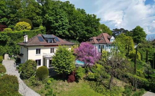Propriété milieu XXème 
A proximité du parc de 
Mon-Repos