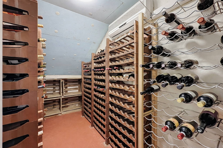 Élégante villa familiale avec piscine intérieure, sauna et hammam