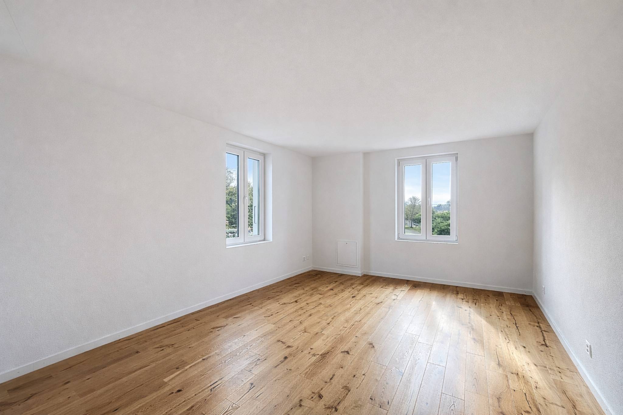 Triplex de 4.5 pièces - grand jardin et vue partielle sur lac