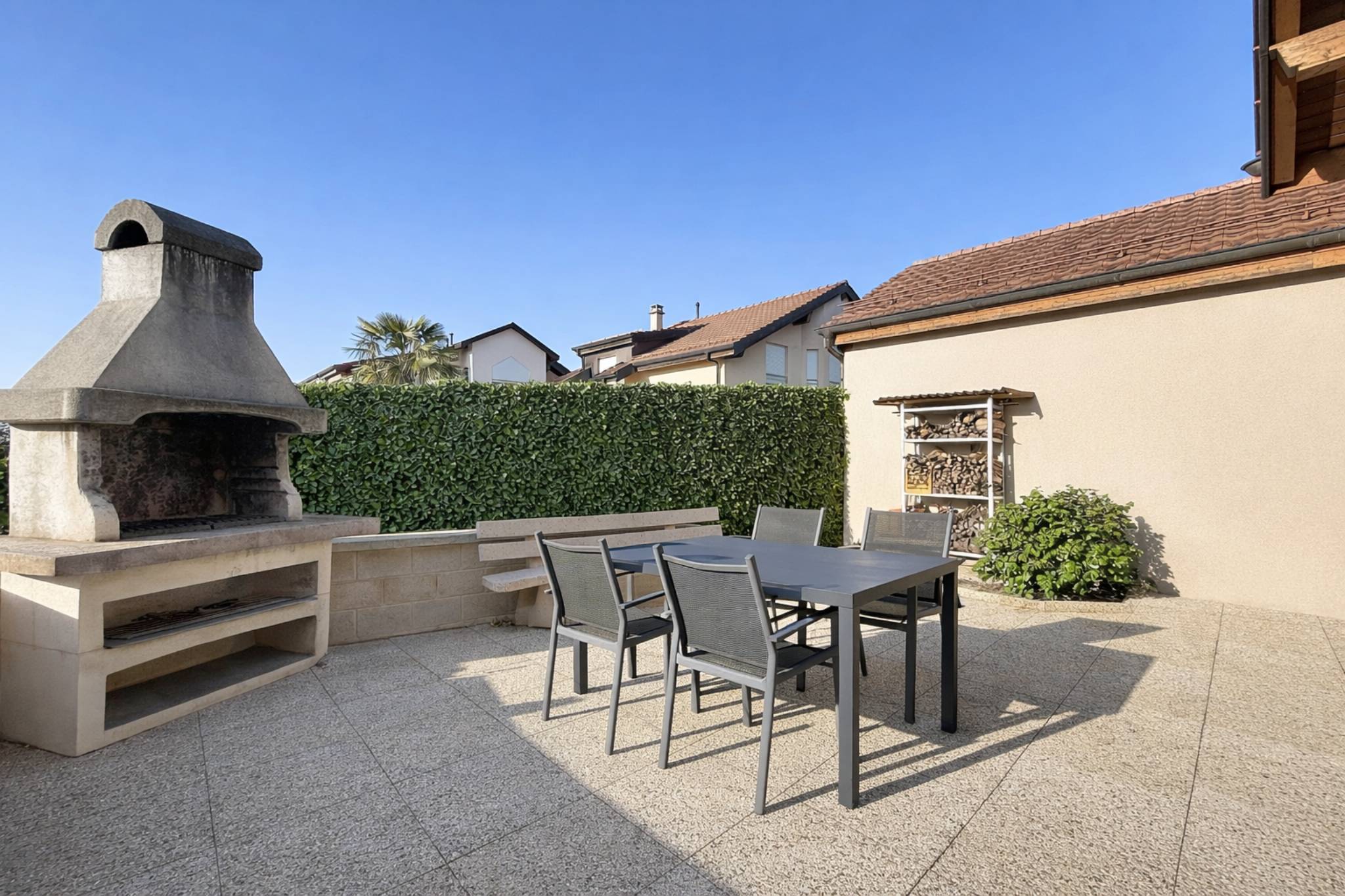 Villa avec piscine chauffée et vue dégagée à Villars-Sainte-Croix