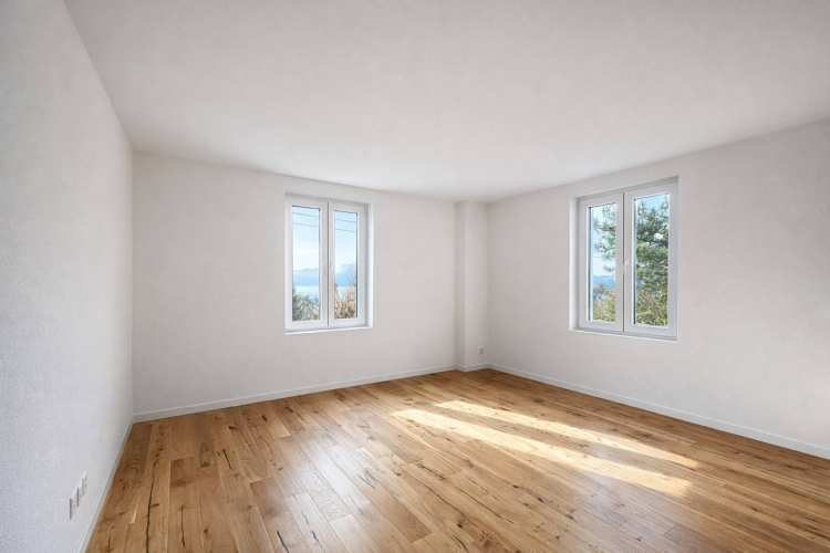 Triplex de 4.5 pièces - grand jardin et vue partielle sur lac