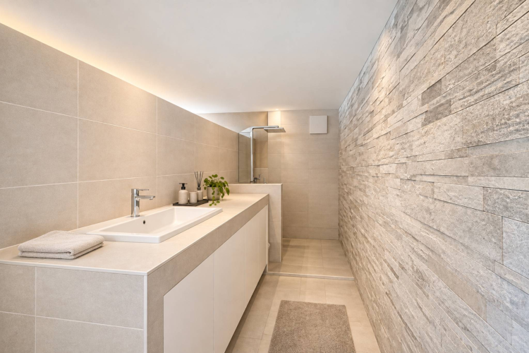 Duplex contemporain avec jardin privatif et vue sur les Alpes à Pully Sud
