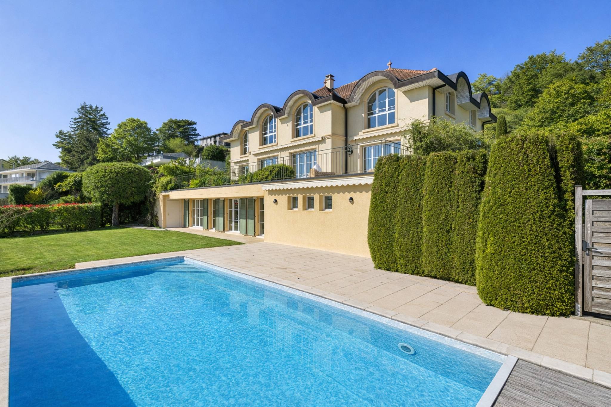 Exclusivité à Lutry – Villa de maître de 420 m2 avec vue lac panoramique