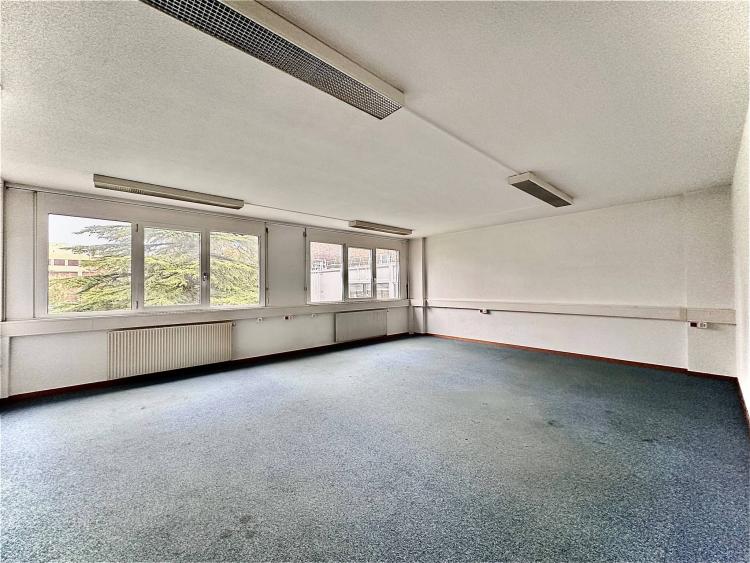 Bureaux, locaux de 175 m2 à louer à Lausanne